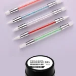 [Paket İçeriği]: UV ışıkla kullanılan nail art tasarım jeli ve 5 adet nail art şekil verme fırçası; [Nail Art Tasarım Jeli]: Şeffaf renkte ve katı formda olan bu jel ile harika tasarımlar yaratabilirsiniz. Ayrıca bu jeli takma tırnak yapıştırmada veya nail art charm yapıştırmada kullanabilirsiniz; [Nail Art Fırçası]: 5 adet nail art şekil verme ve tasarım fırçası tırnak süslemenin olmazsa olmazıdır. İster profesyonel ister hobi amaçlı nail art yapın bu setim mutlaka evinizde veya ofisinizde olması gerekir. 5 farklı başlığı olan bu fırça seti tırnak süslemede sticker yapıştırmak, oje sürmek, desen oluşturmak, dizayn yaratmak gibi bir çok şekilde kullanılabilmektedir.; nail-art-tirnak-susleme-Dizayn-Jeli-Desen-Verme-Kalem-seti