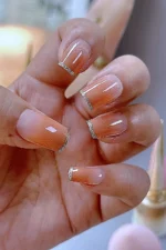 24 Adet French Tırnak Simli Küt Kısa Takma Tırnak Seti DY1337 - Görsel 5