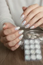 12'li Tırnak Süsleme Sim Seti. Her Sim Kutusunda 12 Farklı Renk Nail Art Pul Sim Seti - BEYAZ12LISIM - Görsel 4