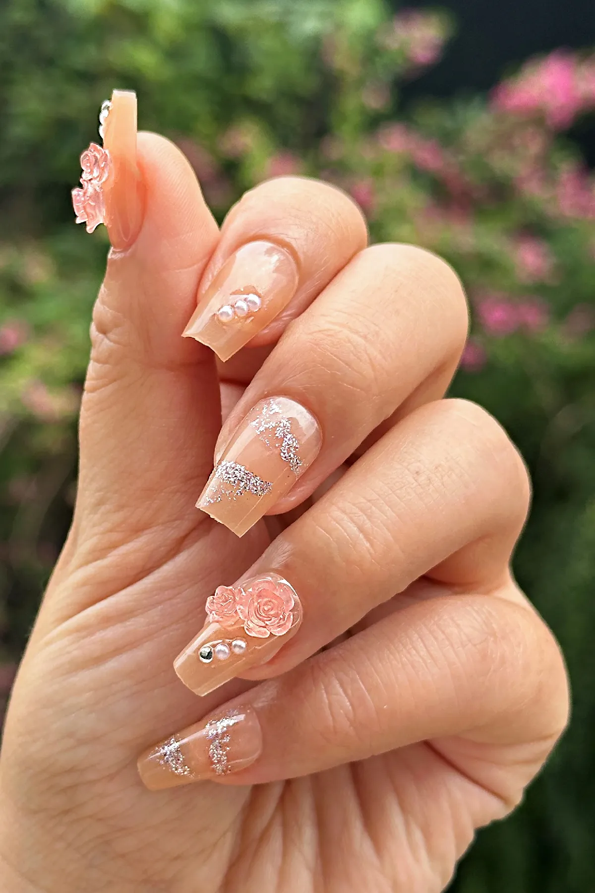 1_takma_tırnak_24adet_ 24 Adet Protez Tırnak Görünümlü Taşlı Çiçek Desenli Takma Tırnak Seti Z528 - Görsel 1