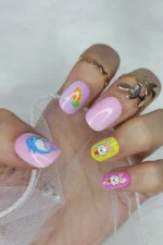 24 Adet Çocuklar için Renkli Kısa Takma Tırnak  TET126 - Görsel 2