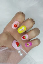 24 Adet Çocuklar için Renkli Kısa Takma Tırnak  TET128 - Görsel 5