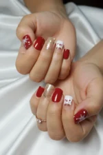 24 Adet Kırmızı Yılbaşı Tırnağı Kısa Takma Tırnak Seti R622 - Görsel 2