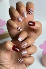 24 Adet Yılbaşı Desenli Kırmızı Kısa Takma Tırnak Seti  R618 - Görsel 6