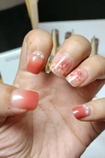 24 Adet Kısa Takma Tırnak Seti Küt Çiçek Desenli Ve Taşlı  Z279 - Görsel 2