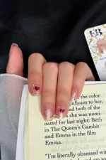 Kısa Küt 24 Adet Takma Tırnak Seti Kalp Desenli Tırnak R851 - Görsel 3