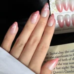 Kısa Badem 24 Adet Çiçek Desenli Takma Tırnak Seti W1802