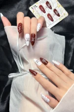 Badem Tırnak 24 Adet Takma Tırnak Seti Beyaz ve Bordo Fiyonklu Orta Uzunlukta W1812 - Görsel 10