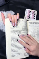 Kısa Siyah French Takma Tırnak Seti 24'lü Desenli Küt Takma Tırnak W298 - Görsel 2