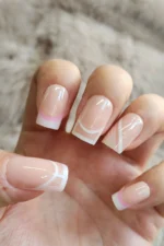 French Takma Tırnak Seti 24'lü Desenli Takma Tırnak Orta Uzunlukta W318 - Görsel 4