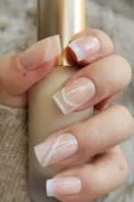 French Takma Tırnak Seti 24'lü Desenli Takma Tırnak Orta Uzunlukta W318