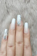 Yeni Model Küt Takma Tırnak Seti 24'lü. Orta Uzun Takma Tırnak Aksesuarları Hediye Papatya W738 - Görsel 3