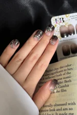 Kısa Takma Tırnak 24 Adet Siyah Takma Tırnak Seti Taşlı Z1008 - Görsel 4