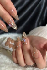 Badem Tırnak Nude Orta Uzun 24 Adet Takma Tırnak Seti Z523