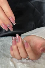 24 Adet Küt Takma Tırnak Seti Taşlı Uzun Takma Tırnak Z671 - Görsel 3