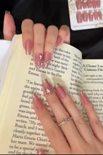 24 Adet Küt Takma Tırnak Seti Taşlı Uzun Takma Tırnak Z671 - Görsel 4