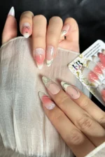 Badem Tırnak Kırmızı Ombre Orta Uzunlukta 24 Adet Takma Tırnak Seti Z863