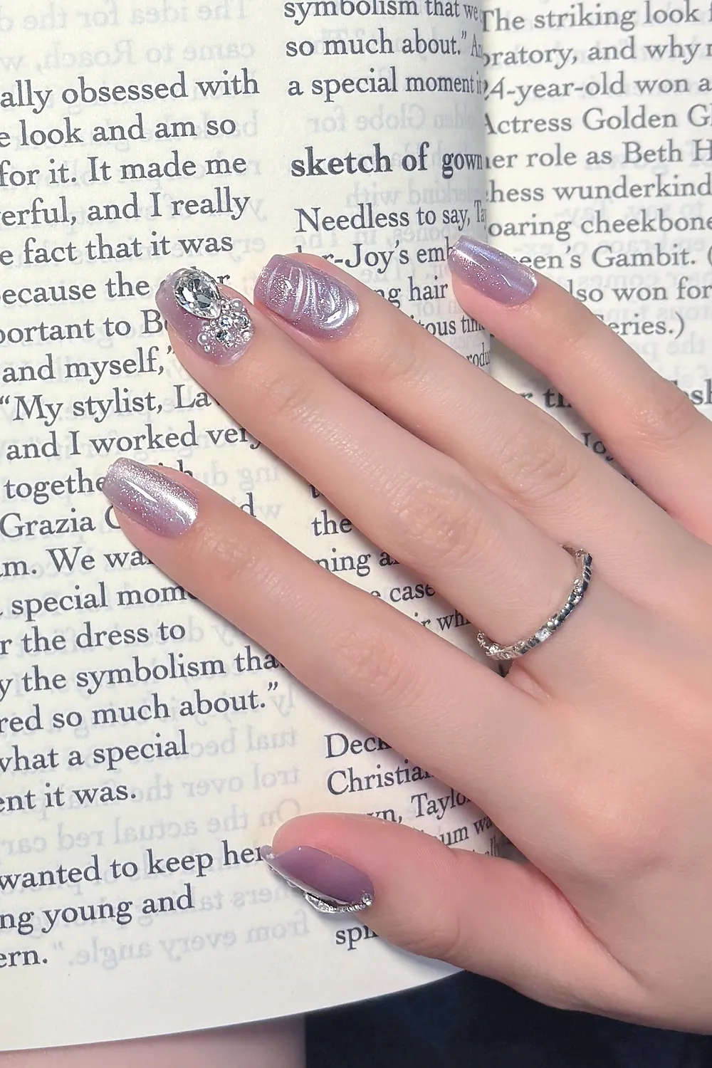 kedi-gozu-medium-beden-10-adet-takma-tirnak-seti-t057-1 Kedi Gözü 10 Adet Takma Tırnak Seti T057 - Görsel 1