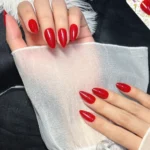 kisa-badem-24-adet-kirmizi-takma-tirnak-seti-w1634