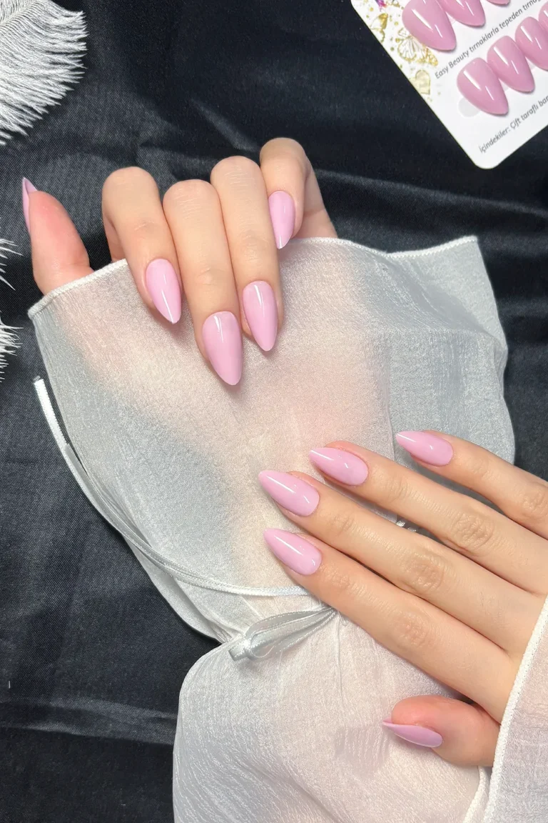 kisa-badem-24-adet-takma-tirnak-seti-w1508