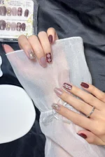 Kısa Kedi Gözü Tırnak Bordo Takma Tırnak Seti 10 Adet Yapıştırıcı Dahil T086