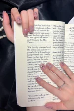 Kısa Takma Tırnak 10 Adet Simli ve Taşlı Küt Tırnak T053 - Görsel 2