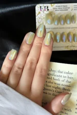 Aura Parıltılı Kedi Gözü Kısa Küt 10 Adet Takma Tırnak Seti T035 - Görsel 2