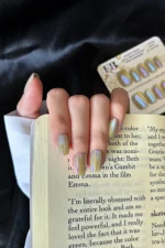 Aura Parıltılı Kedi Gözü Kısa Küt 10 Adet Takma Tırnak Seti T035 - Görsel 3