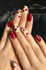 Kısa Küt 10 Adet Kırmızı Takma Tırnak Seti T093