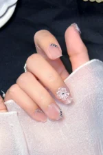 Kısa Takma Tırnak Çiçek Charm 10 Adet Takma Tırnak Seti T068 - Görsel 4