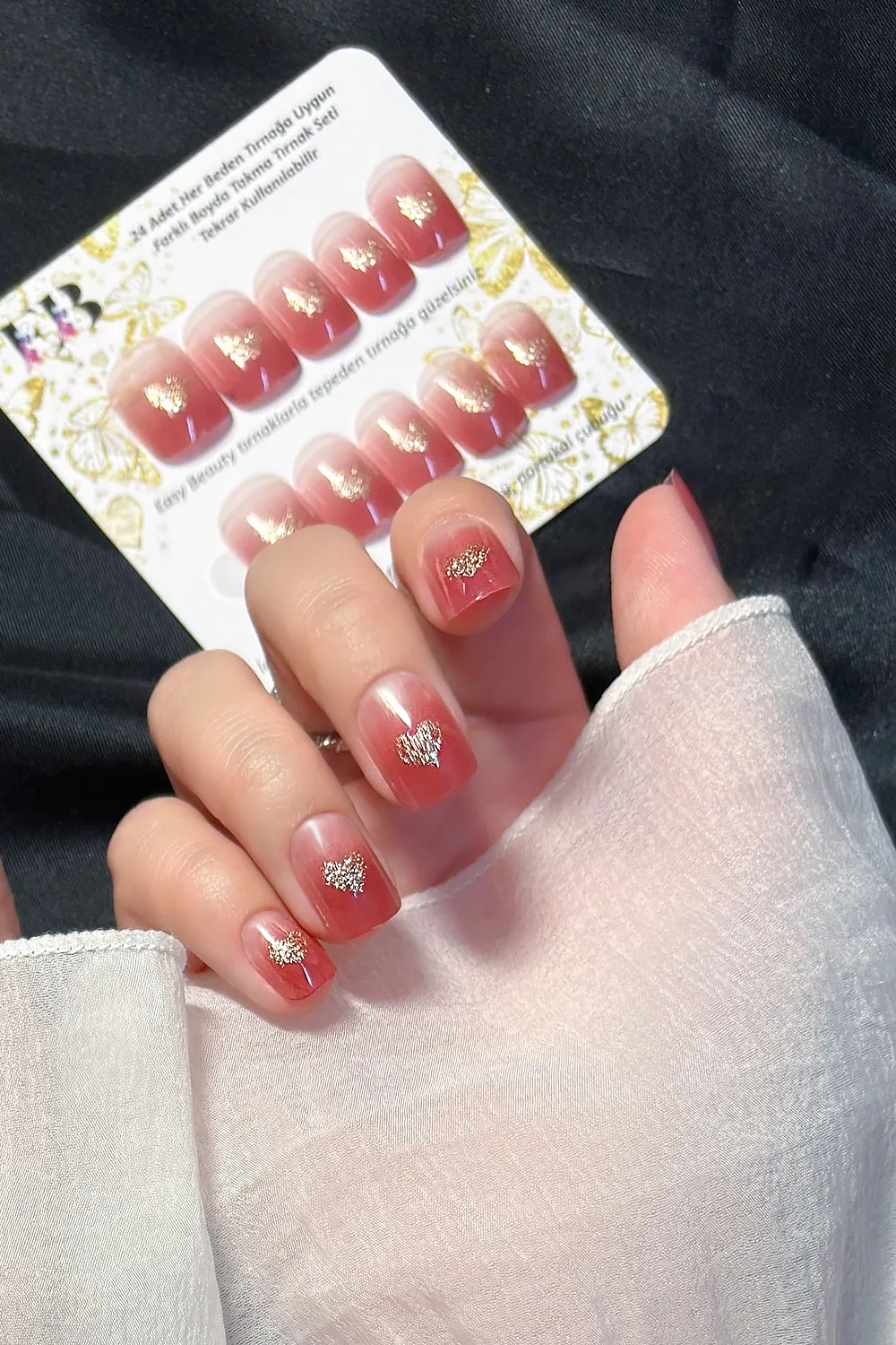 ombre-kisa-kut-24-adet-takma-tirnak-seti-kalp-simli-tirnak-r744 ombre-kisa-kut-24-adet-takma-tirnak-seti-kalp-simli-tirnak-r744